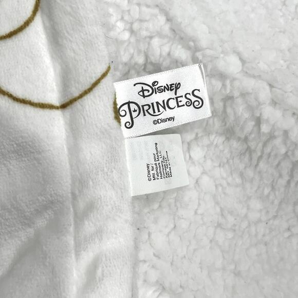 DISNEY HALLMARK PRINCESS THROW BLANKET NWOT - Picture 10 of 11